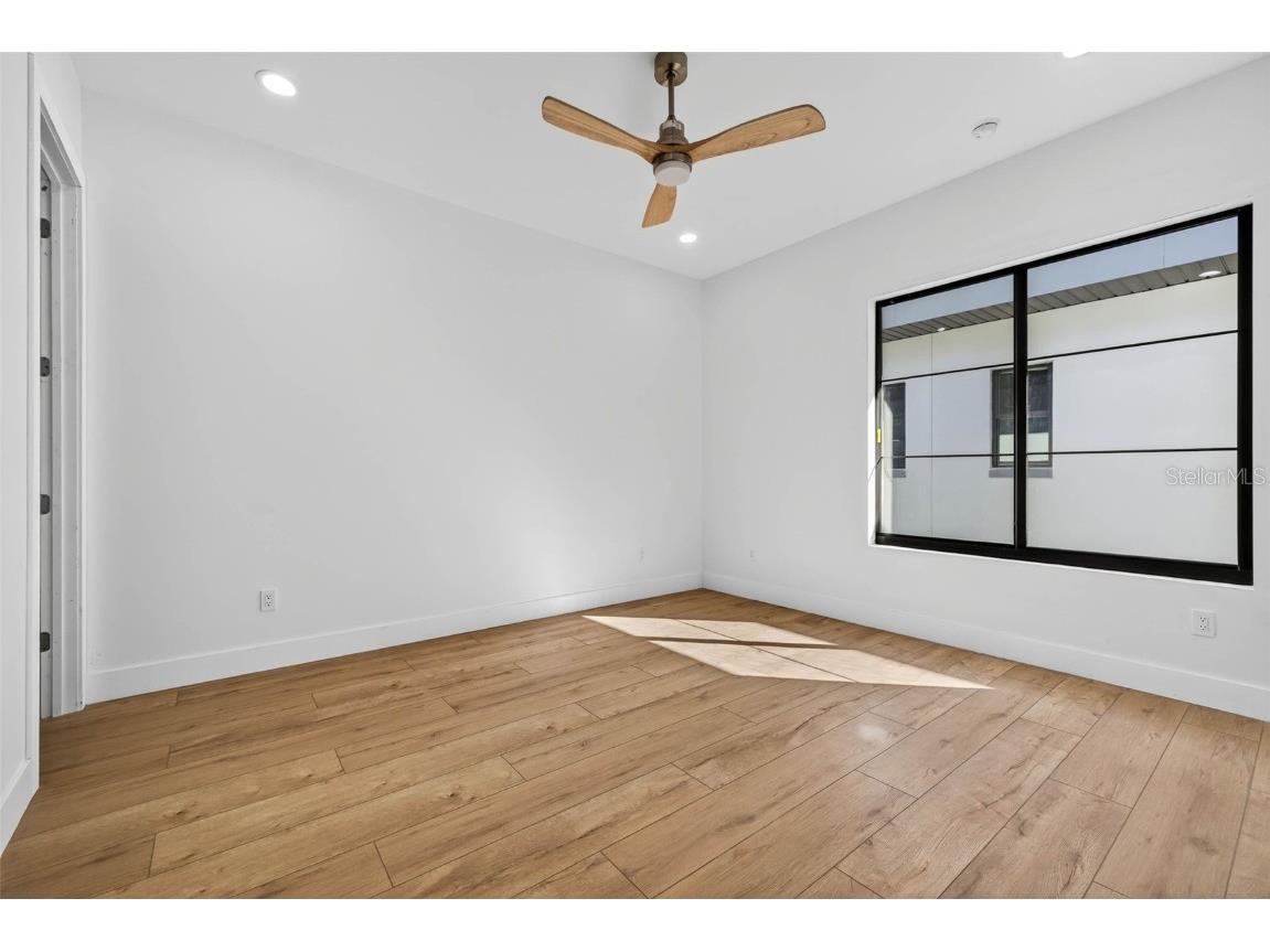 4555 26th Avenue S Saint Petersburg FL 33711 TB8451465 image26