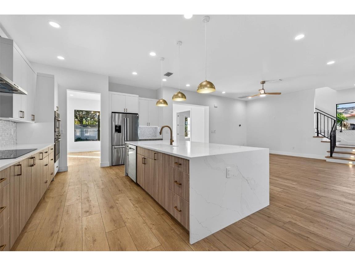 4555 26th Avenue S Saint Petersburg FL 33711 TB8451465 image6