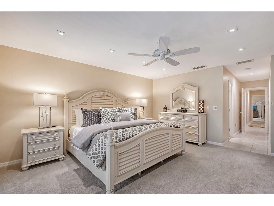 4555 Chandlers Forde 47, Sarasota, FL, 34235 MLS A4607522 Edina