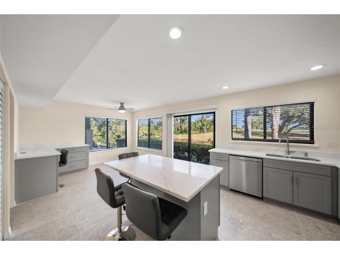 4555 Forest Wood Trail #23 Sarasota FL 34241 A4672017 image24