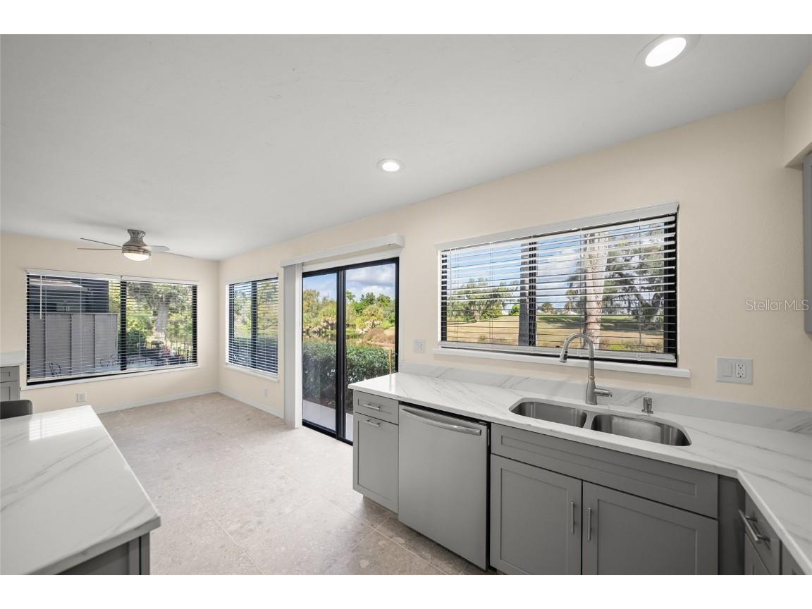 4555 Forest Wood Trail #23 Sarasota FL 34241 A4672017 image25