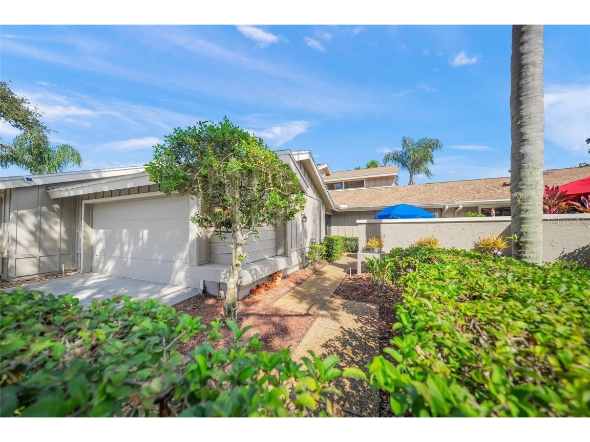 4555 Forest Wood Trail #23 Sarasota FL 34241 A4672017 image9