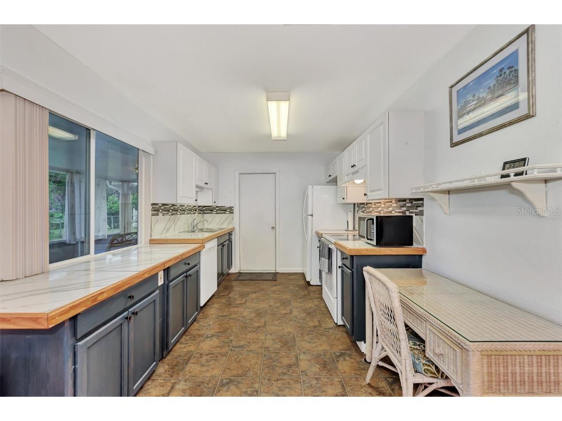 4555 Mckibben Drive North Port FL 34287 C7518218 image12