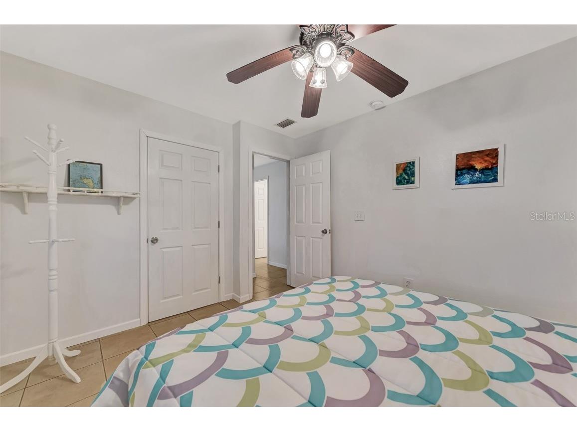 4555 Mckibben Drive North Port FL 34287 C7518218 image23