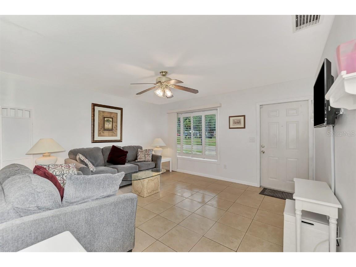 4555 Mckibben Drive North Port FL 34287 C7518218 image3