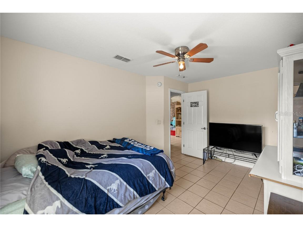 4555 NW 6th Circle Ocala FL 34475 OM704194 image24