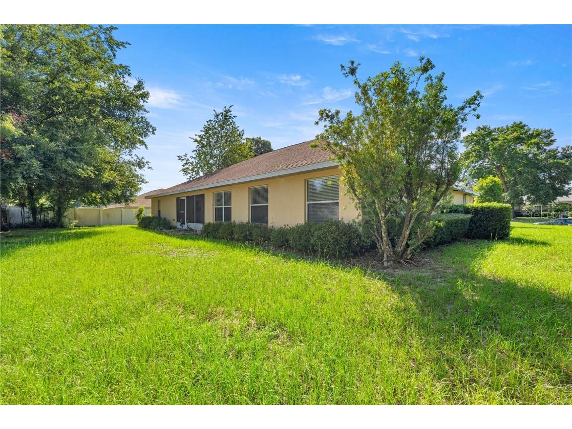 4555 NW 6th Circle Ocala FL 34475 OM704194 image36