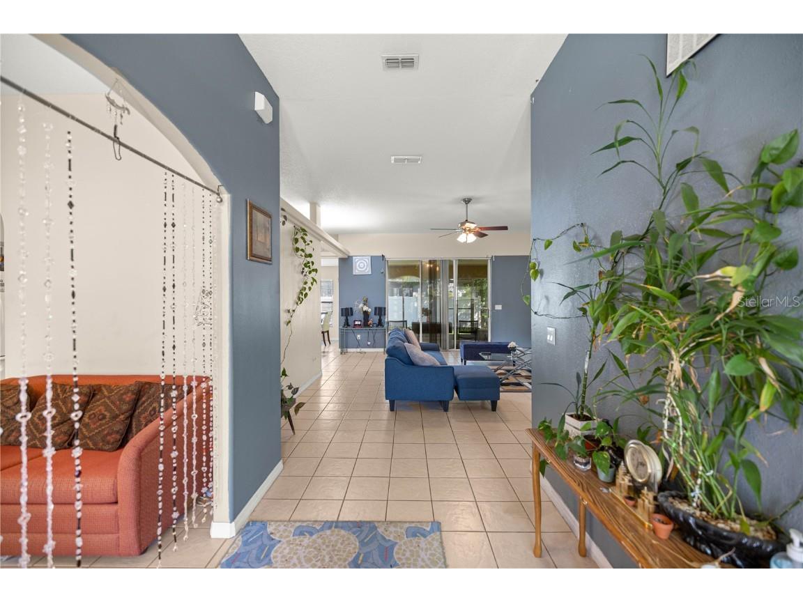 4555 NW 6th Circle Ocala FL 34475 OM704194 image7