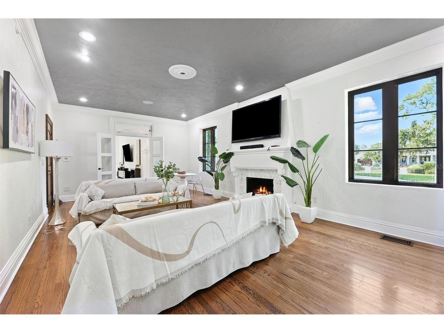 4555 W Swann Avenue Tampa FL 33609 TB8497330 image10