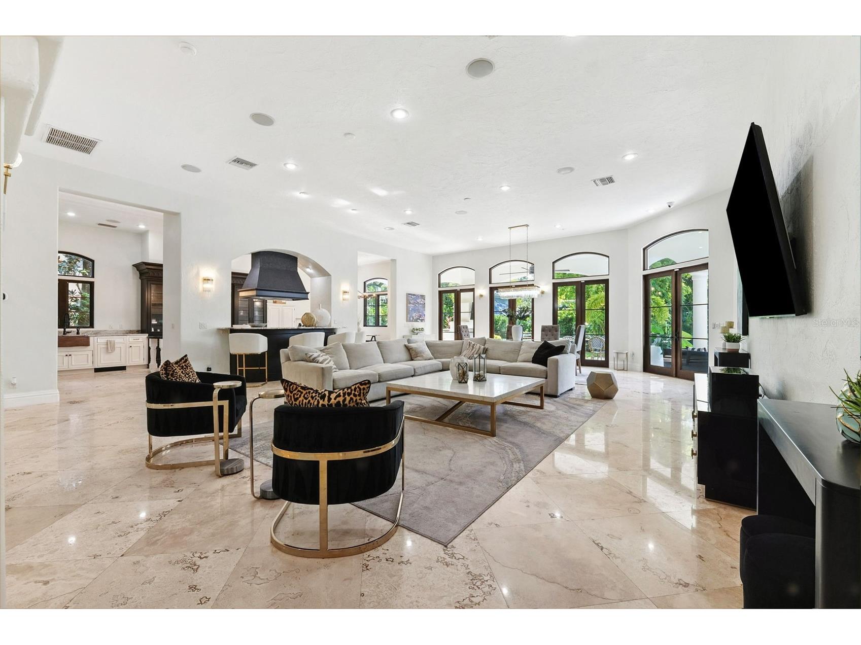 4555 W Swann Avenue Tampa FL 33609 TB8497330 image12