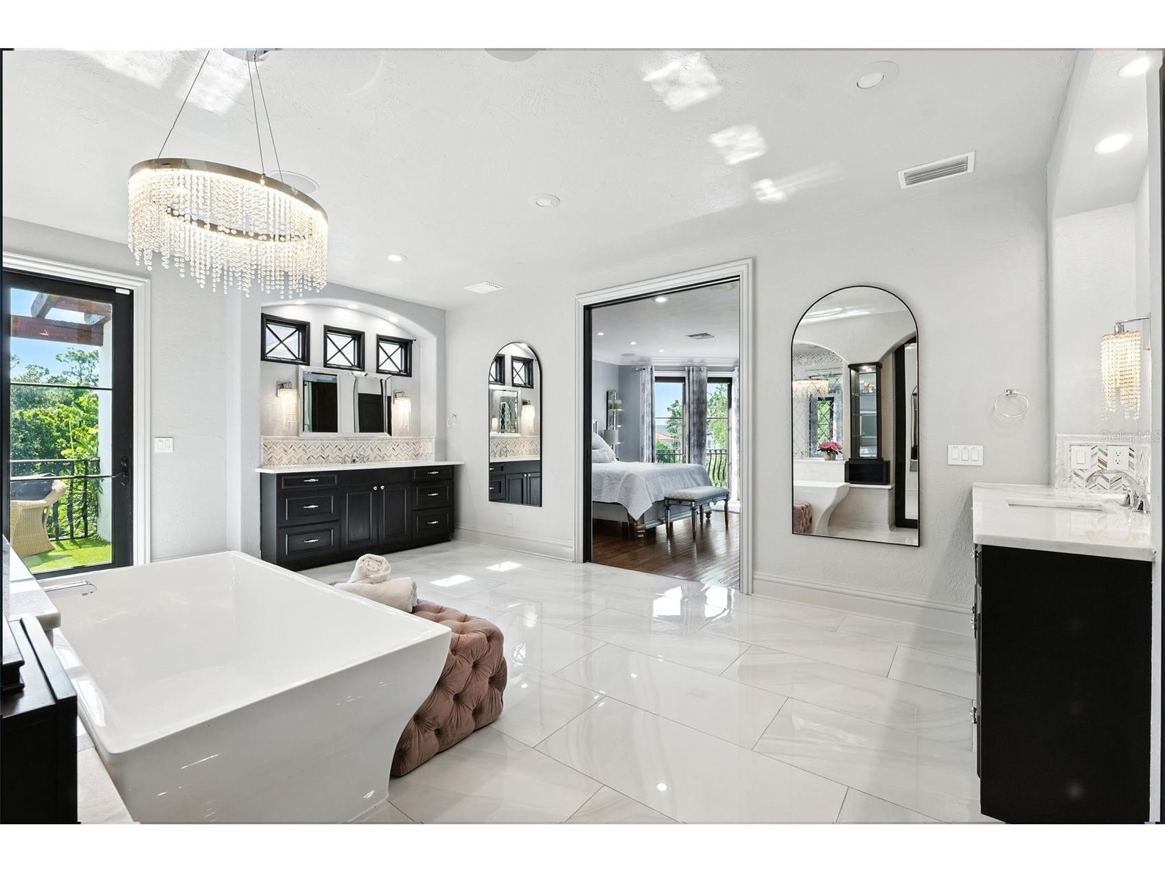 4555 W Swann Avenue Tampa FL 33609 TB8497330 image42