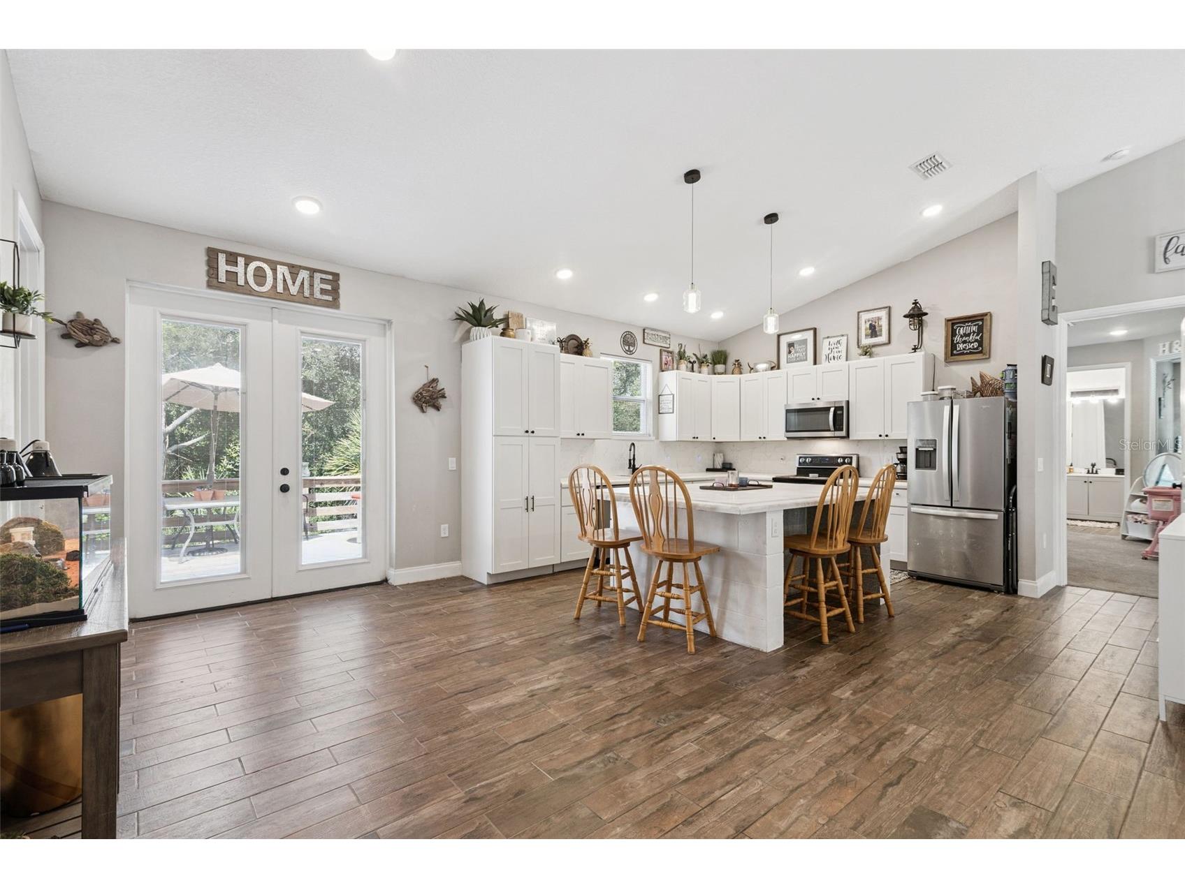 45551 Carolina Street Paisley FL 32767 O6416223 image11