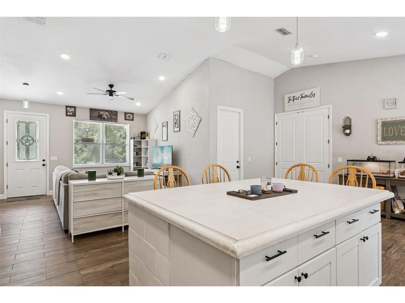 45551 Carolina Street Paisley FL 32767 O6416223 image12