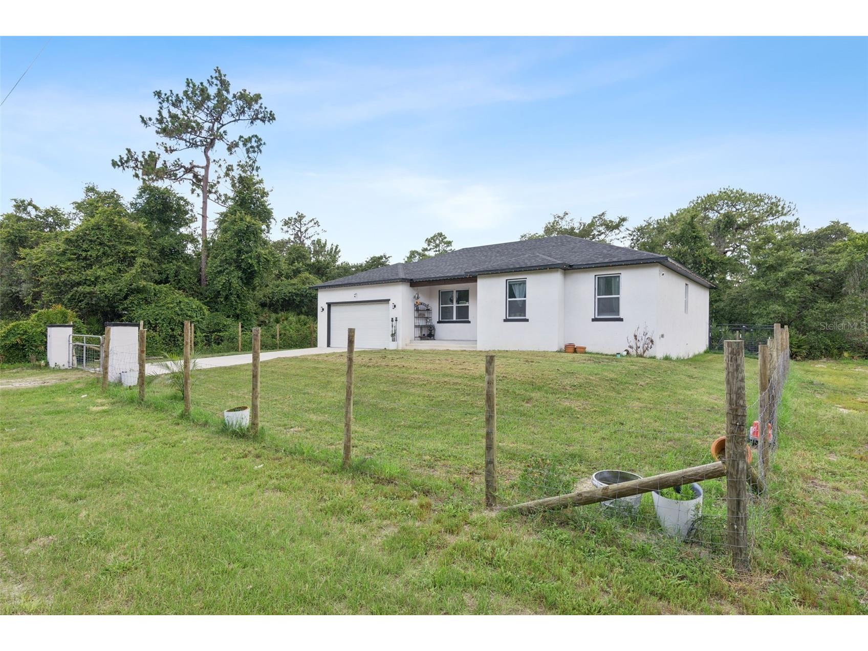 45551 Carolina Street Paisley FL 32767 O6416223 image2