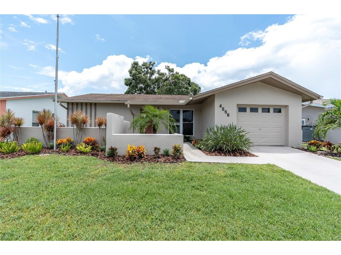 4556 Great Lakes Drive S Clearwater FL 33762 TB8410864 image1