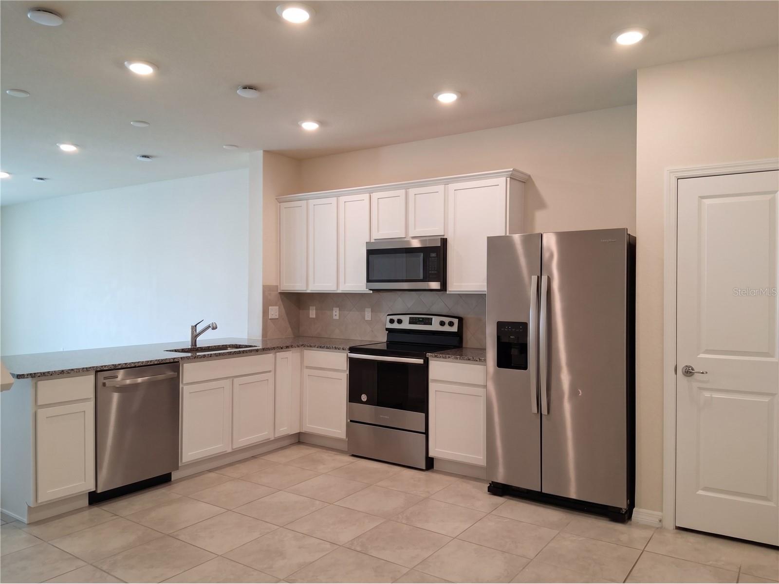 4556 Sparkling Shell Avenue Kissimmee FL 34746 O6405852 image6