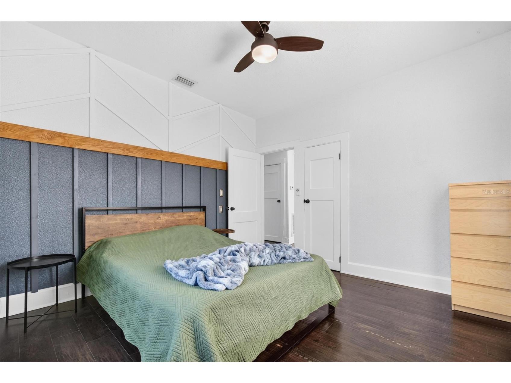 4556 Yarmouth Avenue S Saint Petersburg FL 33711 TB8510998 image13
