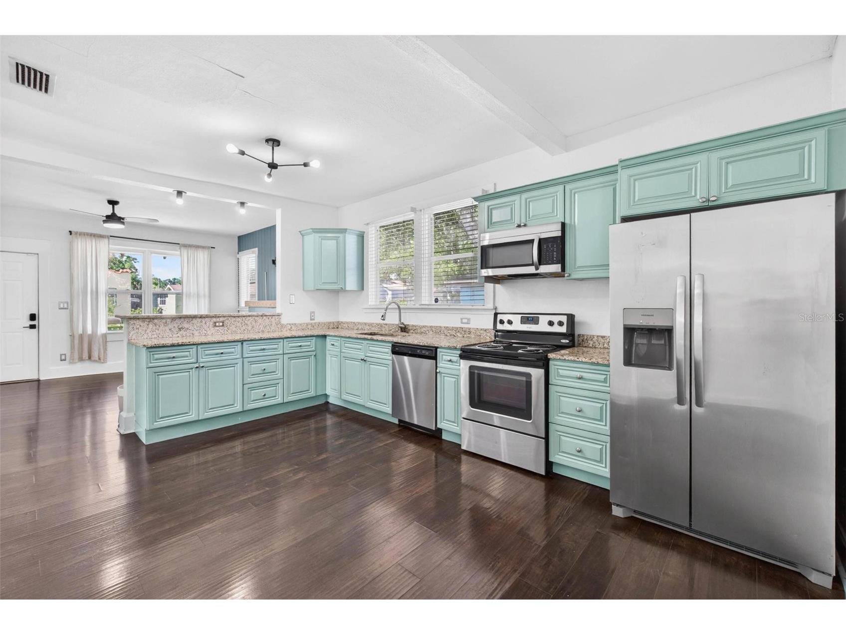 4556 Yarmouth Avenue S Saint Petersburg FL 33711 TB8510998 image8