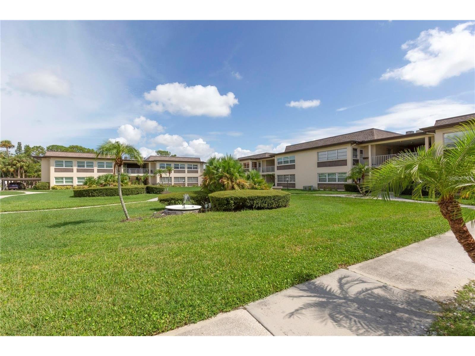 4557 Garnet Drive #102 New Port Richey FL 34652 W7882462 image3