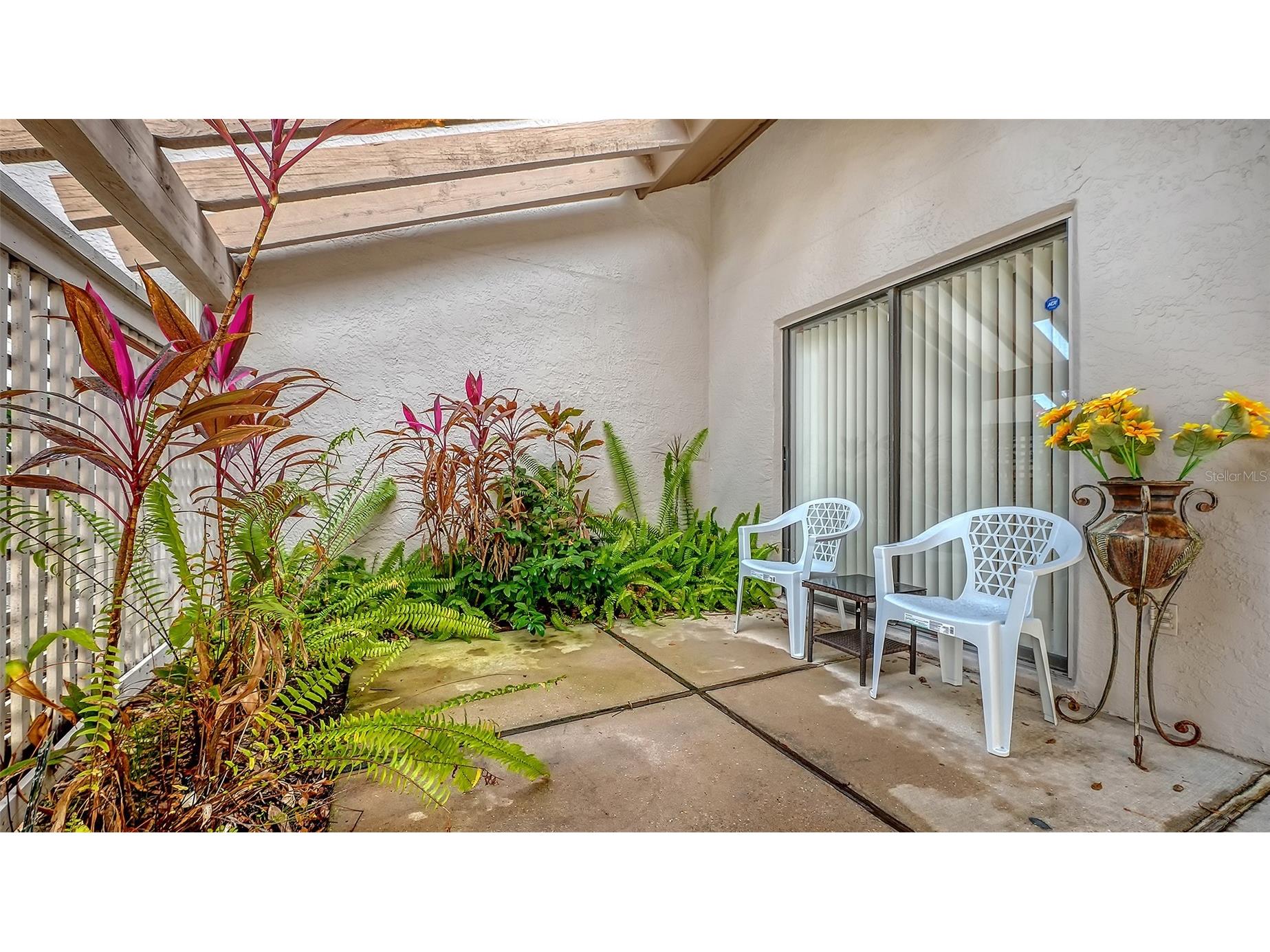 4557 Kingsmere #23 Sarasota FL 34235 A4685751 image10