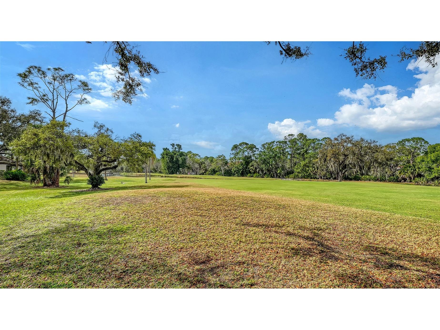 4557 Kingsmere #23 Sarasota FL 34235 A4685751 image23