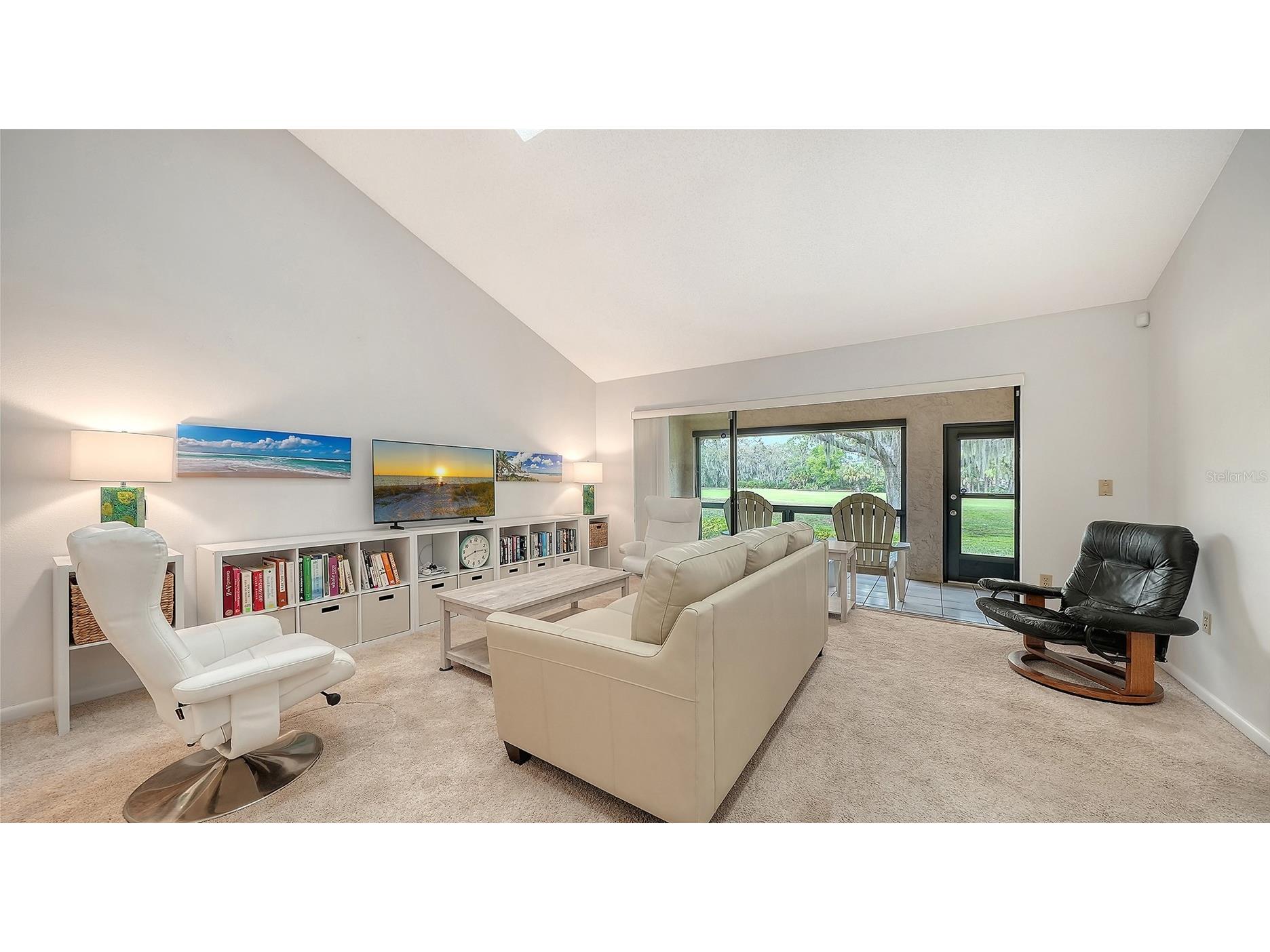 4557 Kingsmere #23 Sarasota FL 34235 A4685751 image4