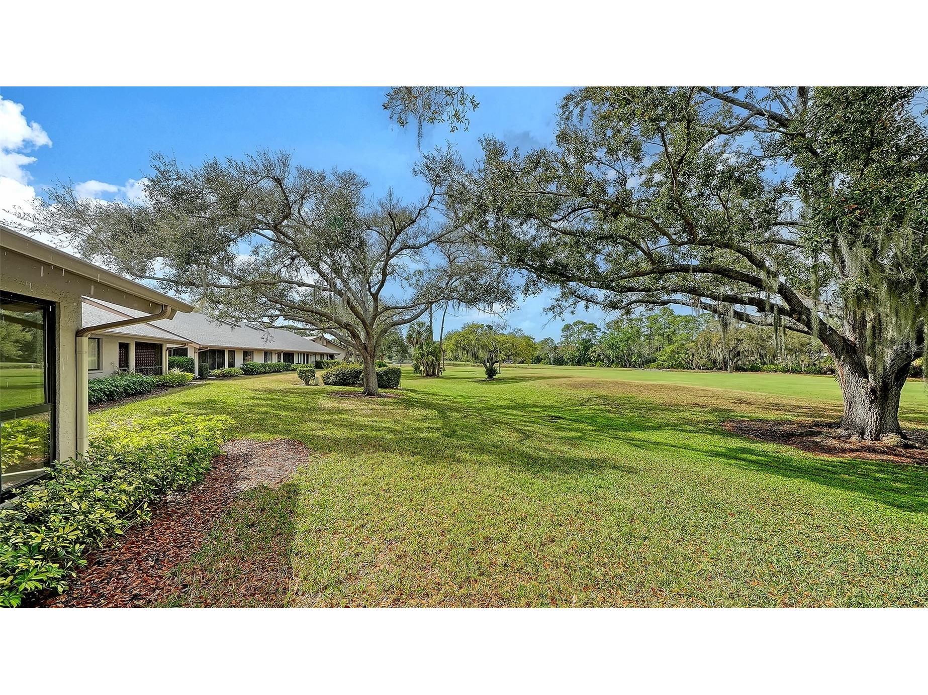 4557 Kingsmere #23 Sarasota FL 34235 A4685751 image6