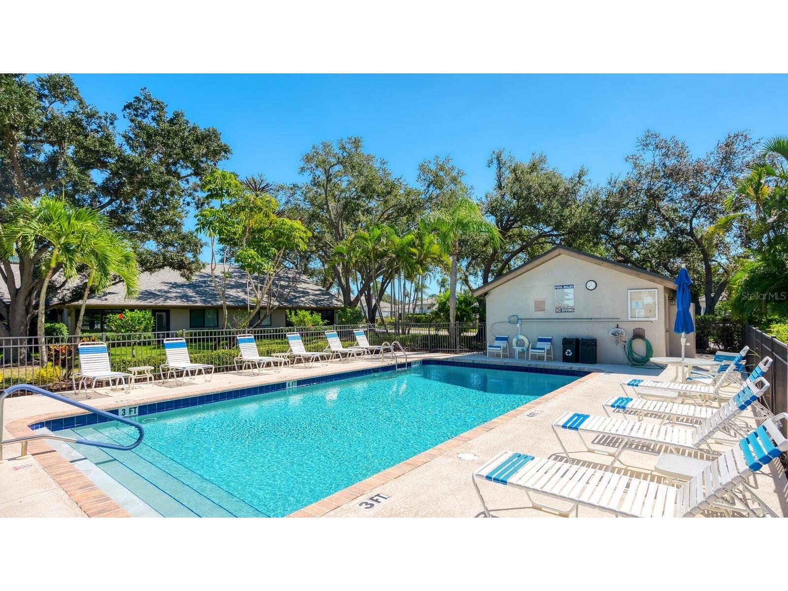 4557 Kingsmere #23 Sarasota FL 34235 A4685751 image7