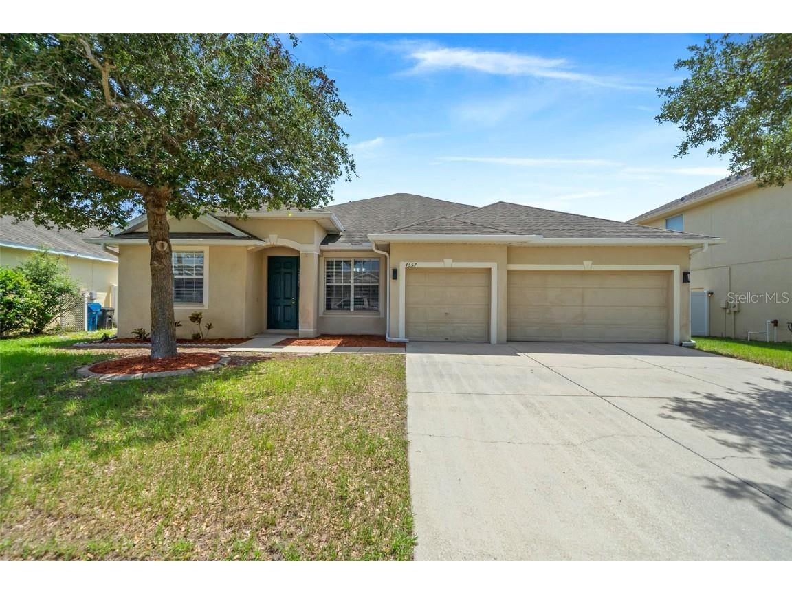 4557 Larkenheath Drive Spring Hill FL 34609 T3381431 image1