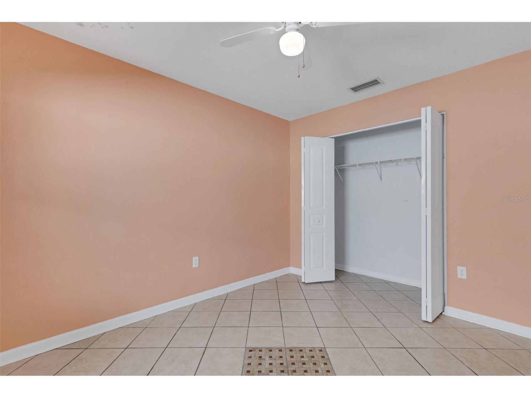 4557 Worcester Road Sarasota FL 34231 A4675974 image37