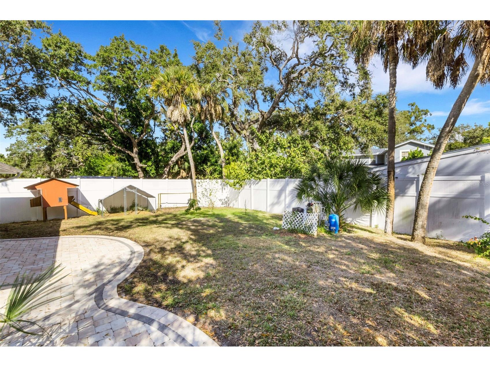 4557 Worcester Road Sarasota FL 34231 A4675974 image41