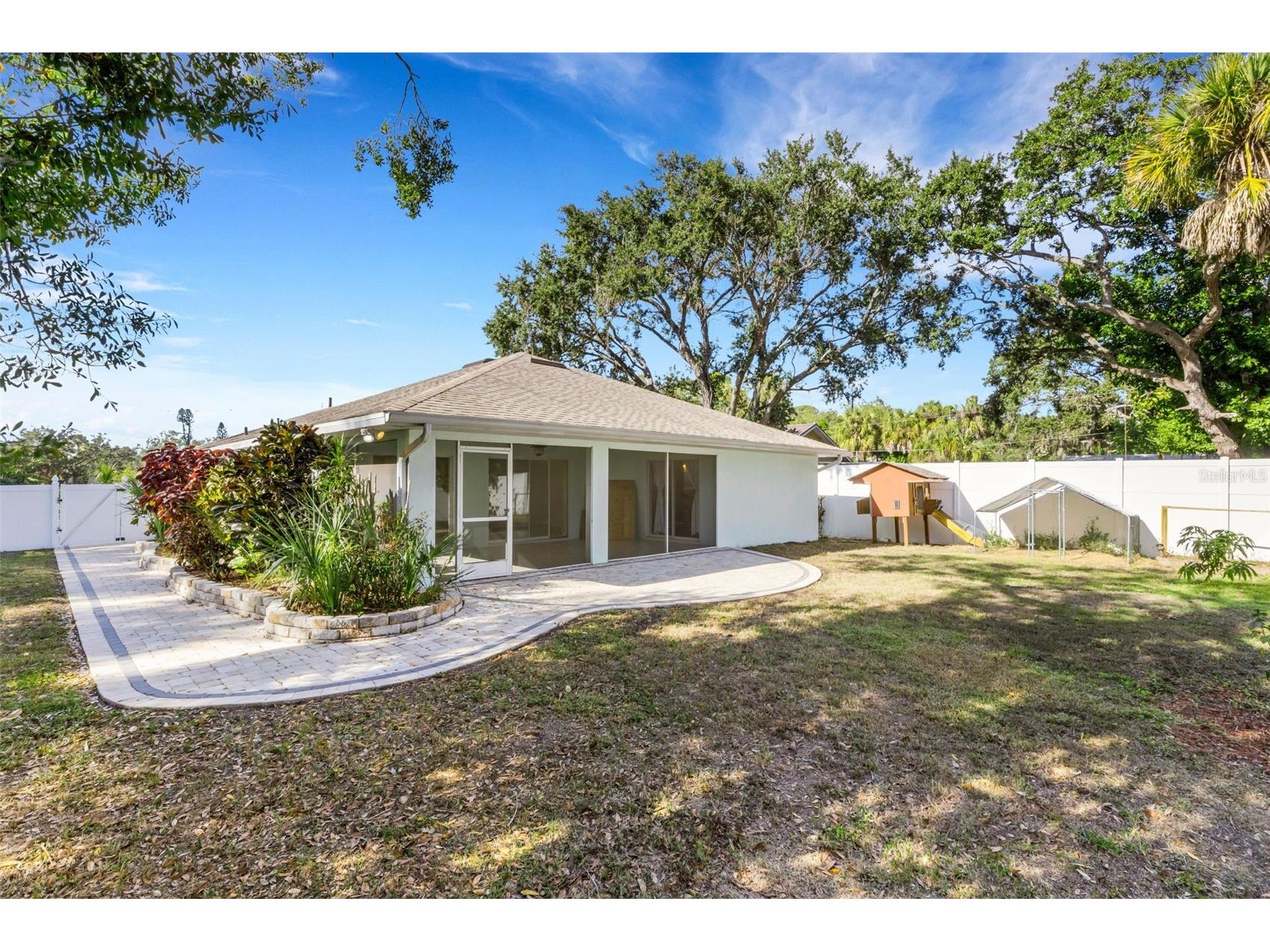 4557 Worcester Road Sarasota FL 34231 A4675974 image44