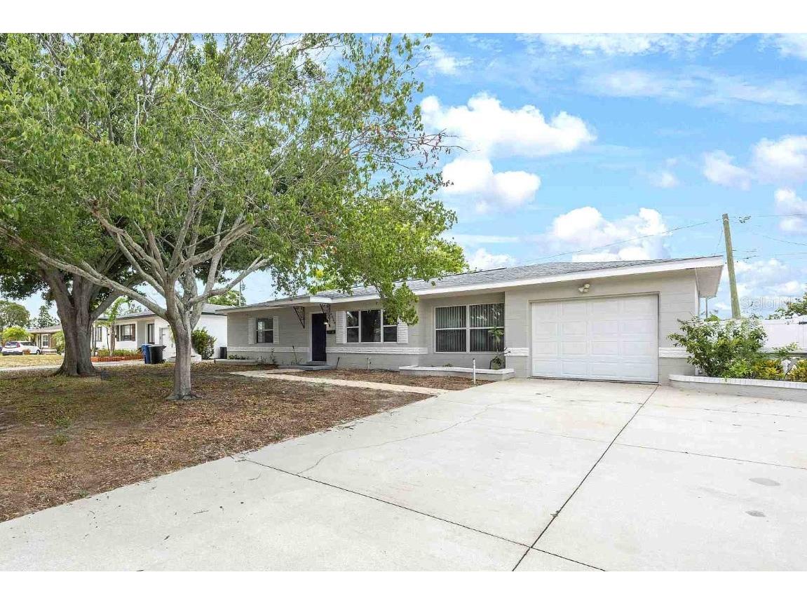 4558 23rd Avenue N Saint Petersburg FL 33713 TB8384853 image1