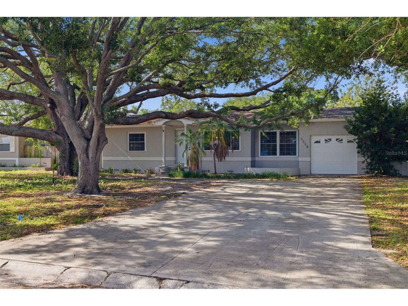 4558 25th Avenue N Saint Petersburg FL 33713 TB8510994 image1