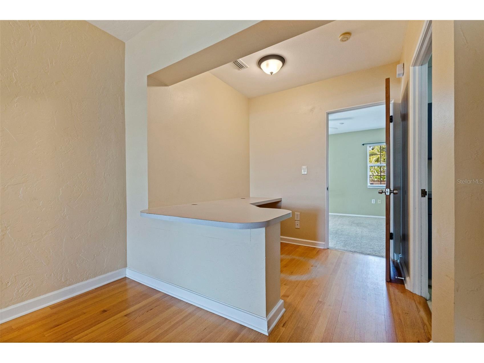 4558 25th Avenue N Saint Petersburg FL 33713 TB8510994 image12
