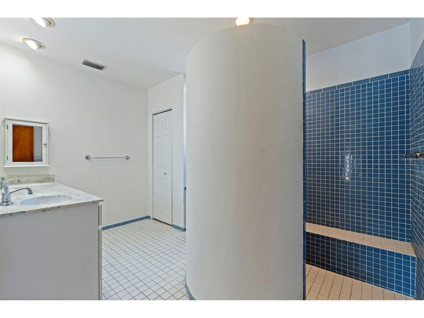4558 25th Avenue N Saint Petersburg FL 33713 TB8510994 image18