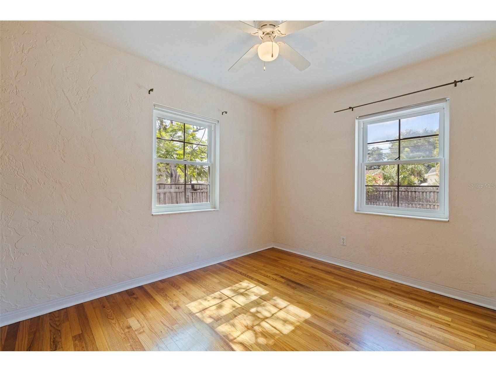 4558 25th Avenue N Saint Petersburg FL 33713 TB8510994 image23
