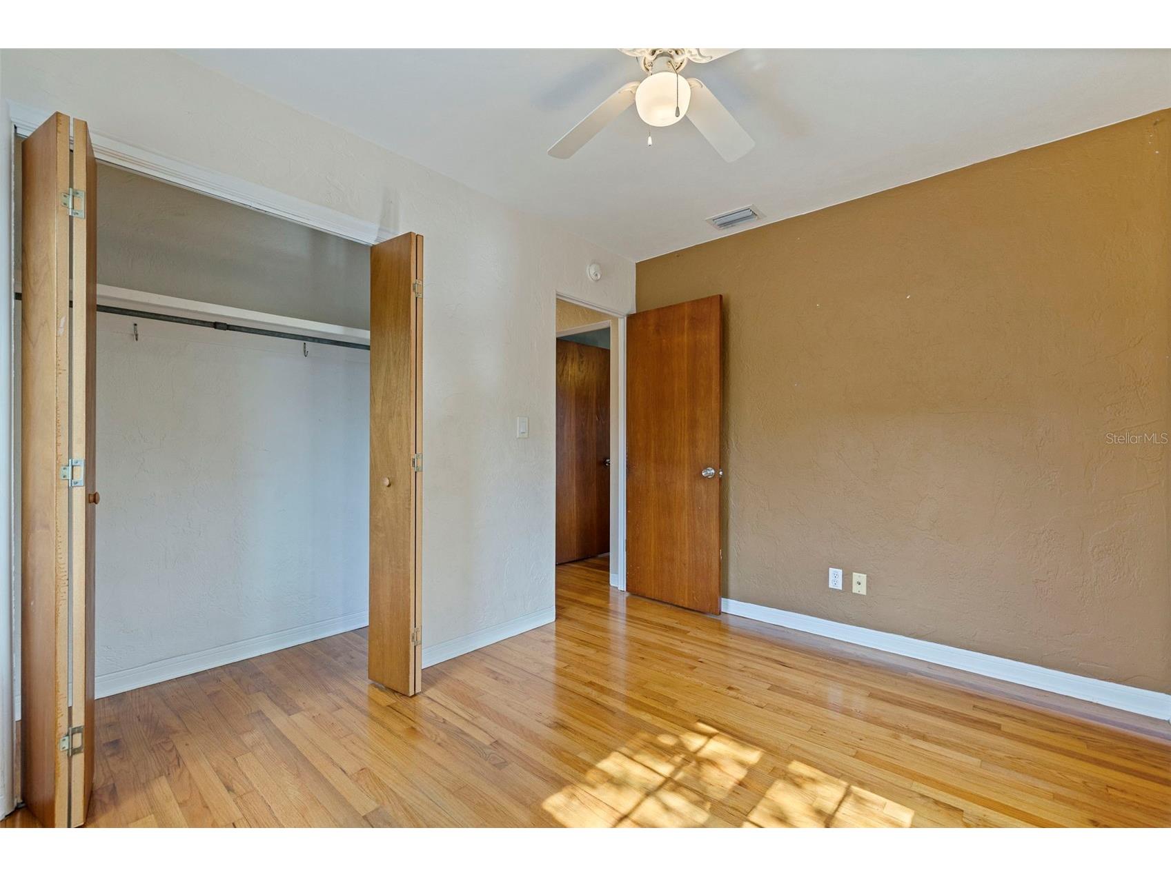 4558 25th Avenue N Saint Petersburg FL 33713 TB8510994 image24