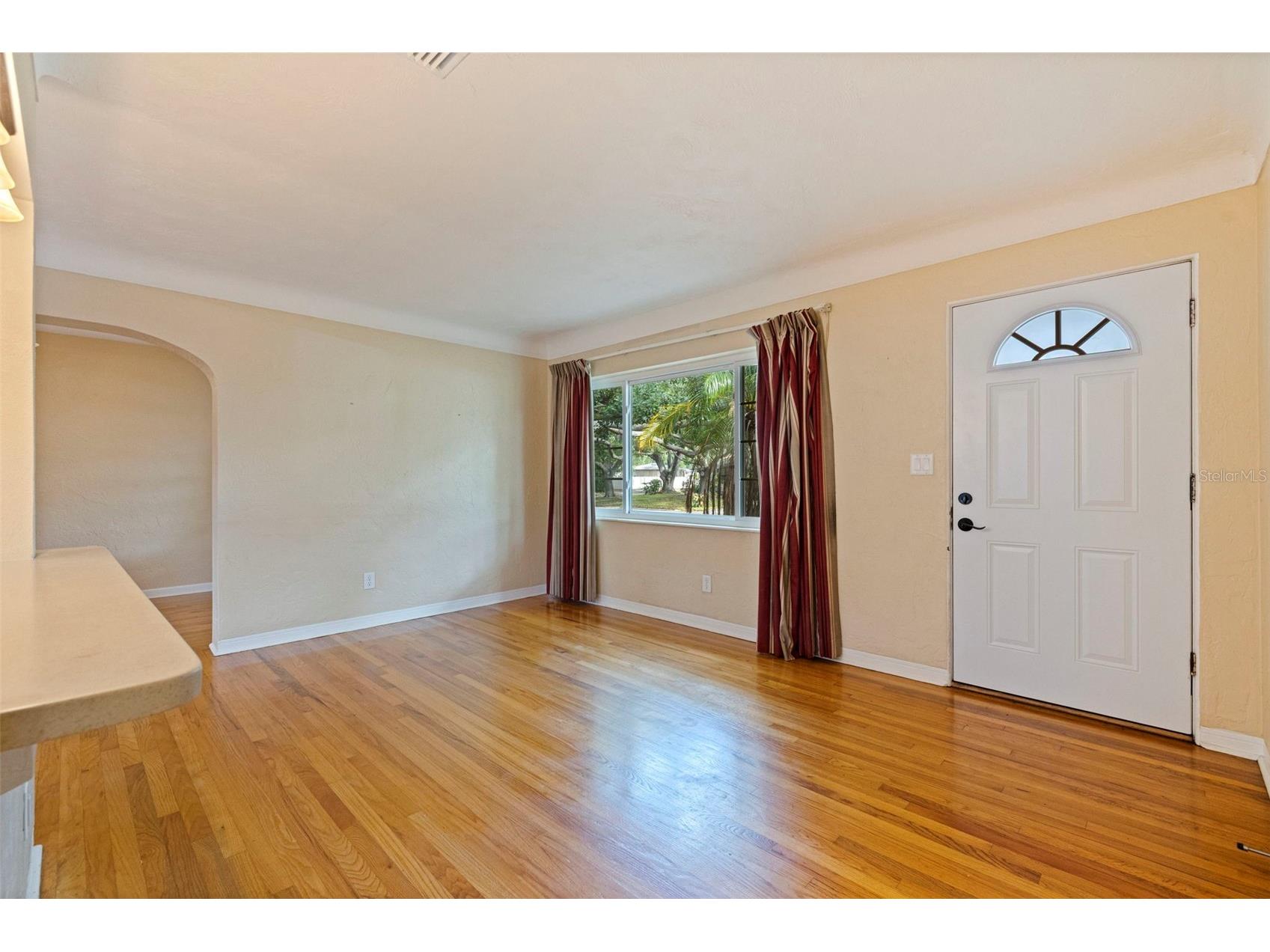 4558 25th Avenue N Saint Petersburg FL 33713 TB8510994 image4