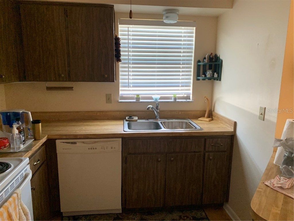 4558 Blossom Boulevard #D Zephyrhills FL 33542 TB8367236 image9