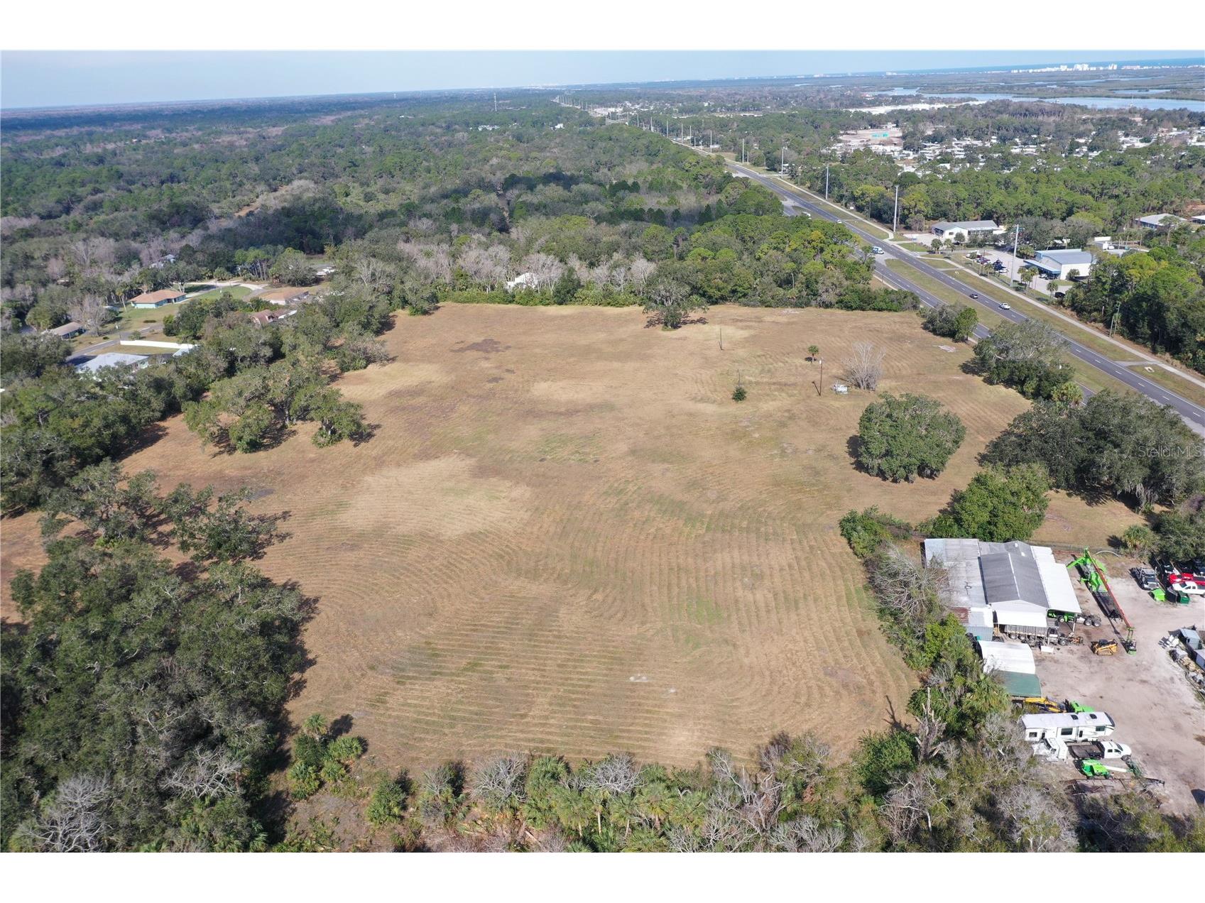 4558 S Ridgewood Avenue Edgewater FL 32141 V4949573 image6
