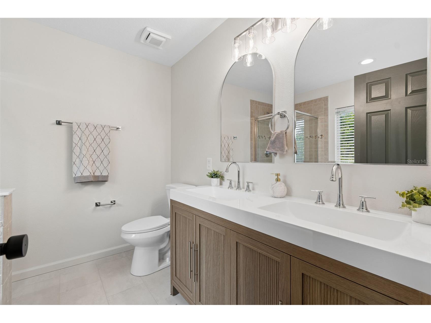 4559 Limerick Drive Tampa FL 33610 TB8521874 image34