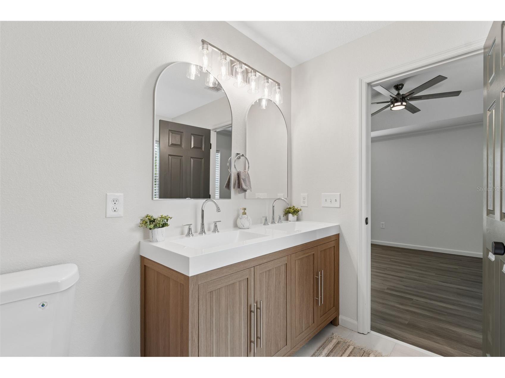 4559 Limerick Drive Tampa FL 33610 TB8521874 image37