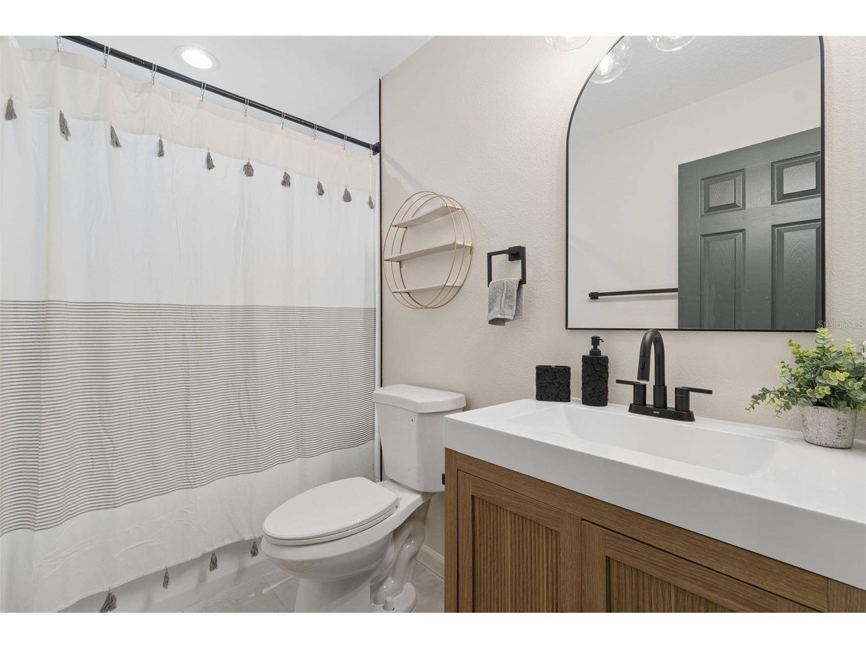 4559 Limerick Drive Tampa FL 33610 TB8521874 image40
