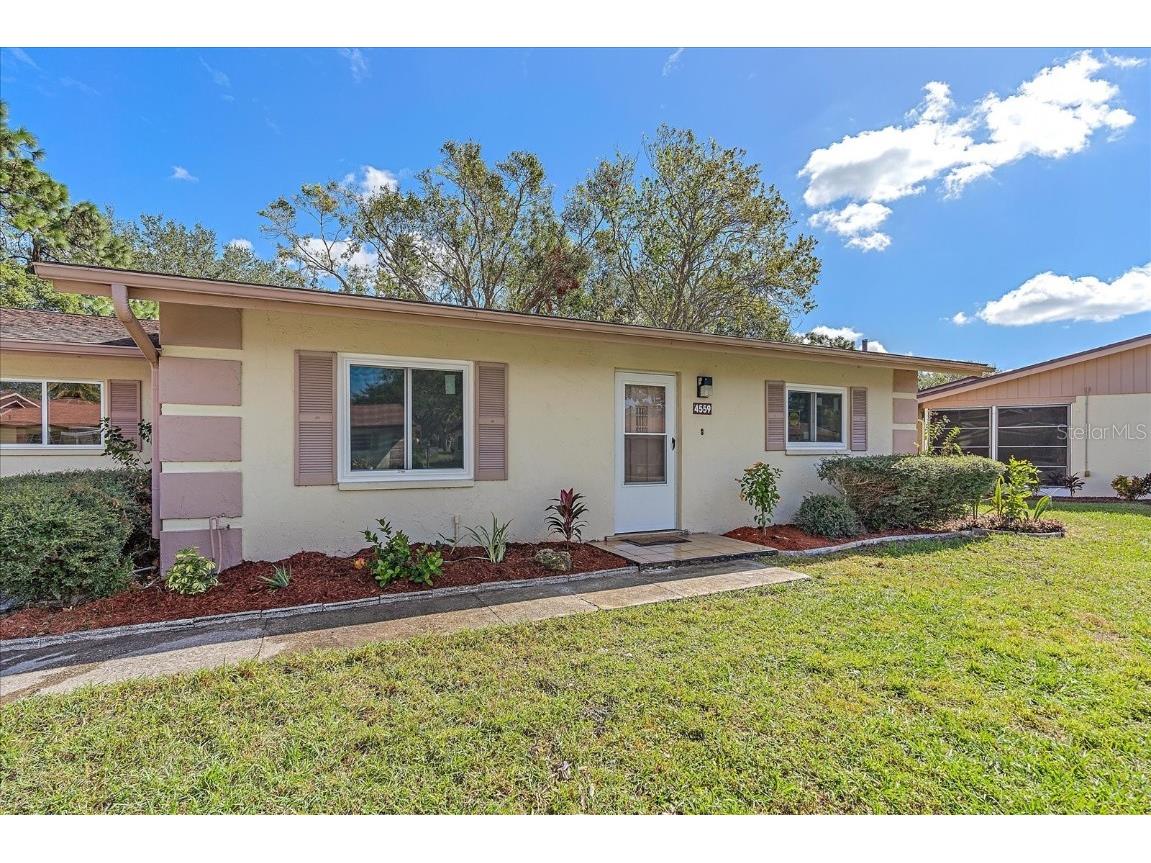 4559 Shoshone Trl #165 Sarasota FL 34233 A4551374 image1