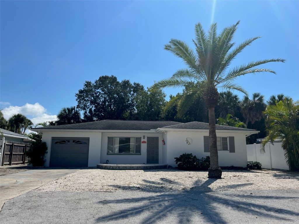 456 85th Avenue Saint Pete Beach FL 33706 U8211159 image1