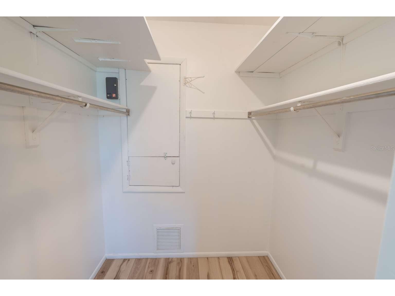 456 Circlewood Drive #L7 Venice FL 34293 TB8470764 image11