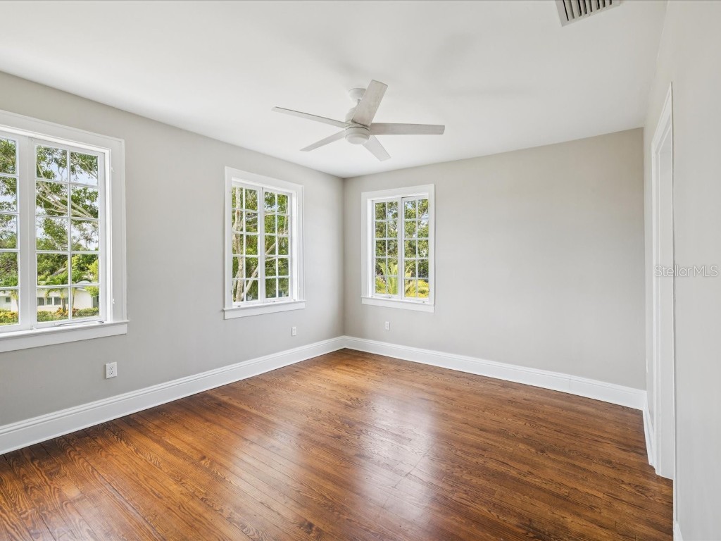 456 Gardenia Street Belleair FL 33756 TB8408739 image31