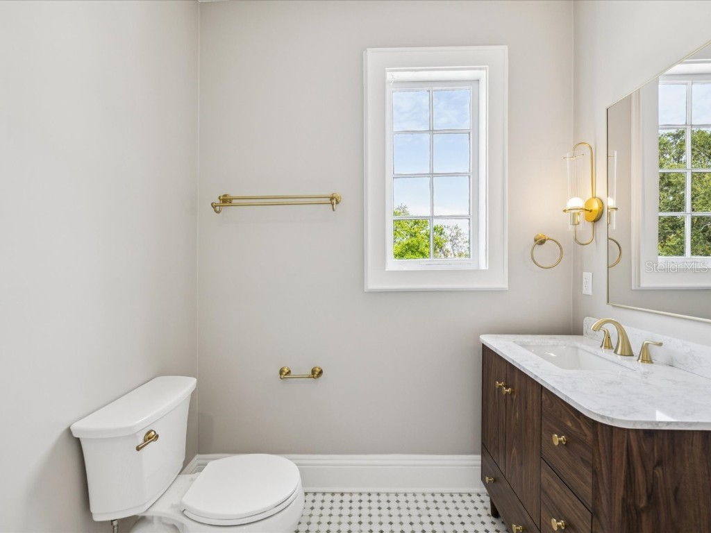 456 Gardenia Street Belleair FL 33756 TB8408739 image34