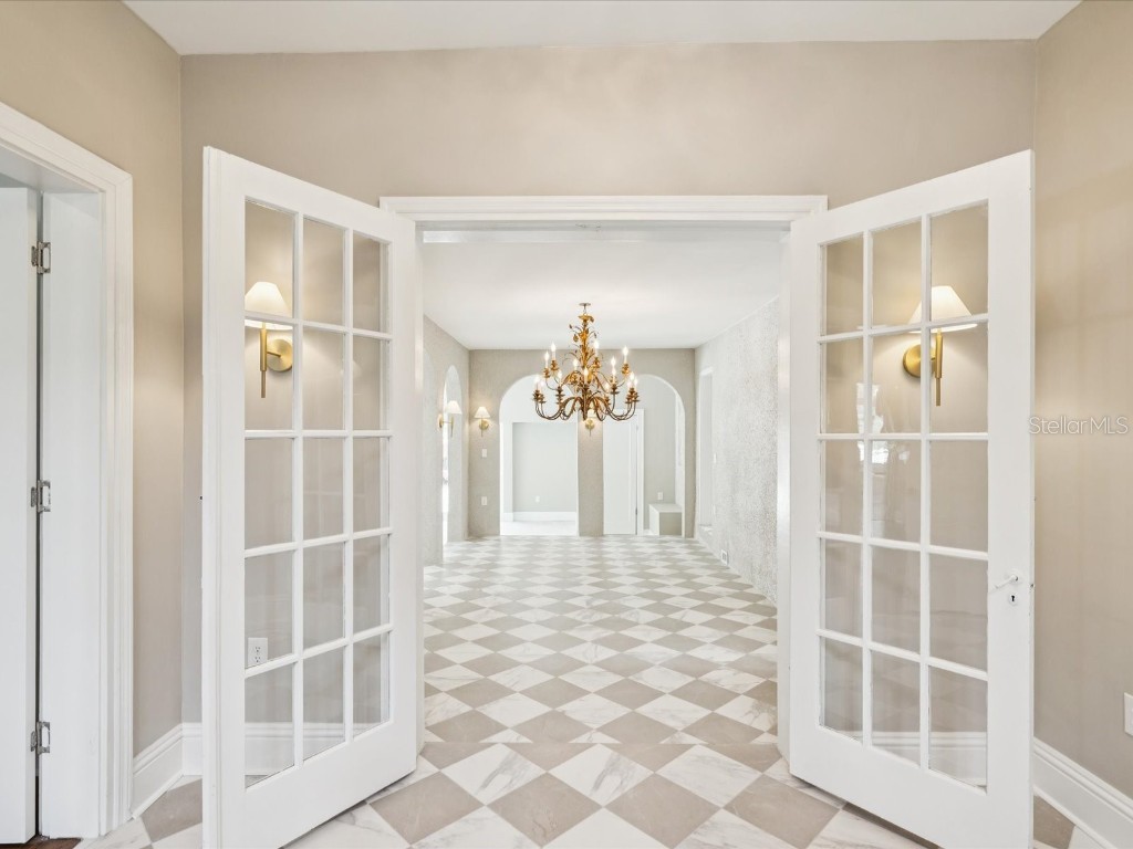 456 Gardenia Street Belleair FL 33756 TB8408753 image17